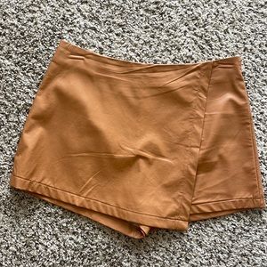 Faux leather skort - camel